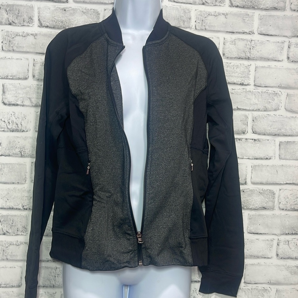 Calia by Carrie Underwood Limited Edition Zipper Jacket Medium - Picture 4 of 13